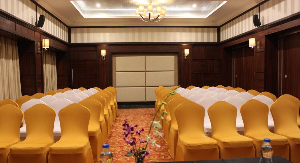 Quality Inn Viha Kumbakonam Ngoại thất bức ảnh