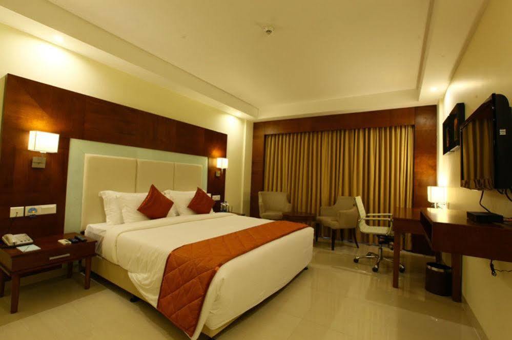 Quality Inn Viha Kumbakonam Ngoại thất bức ảnh